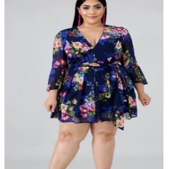 Floral Romper - Picture 2 of 3